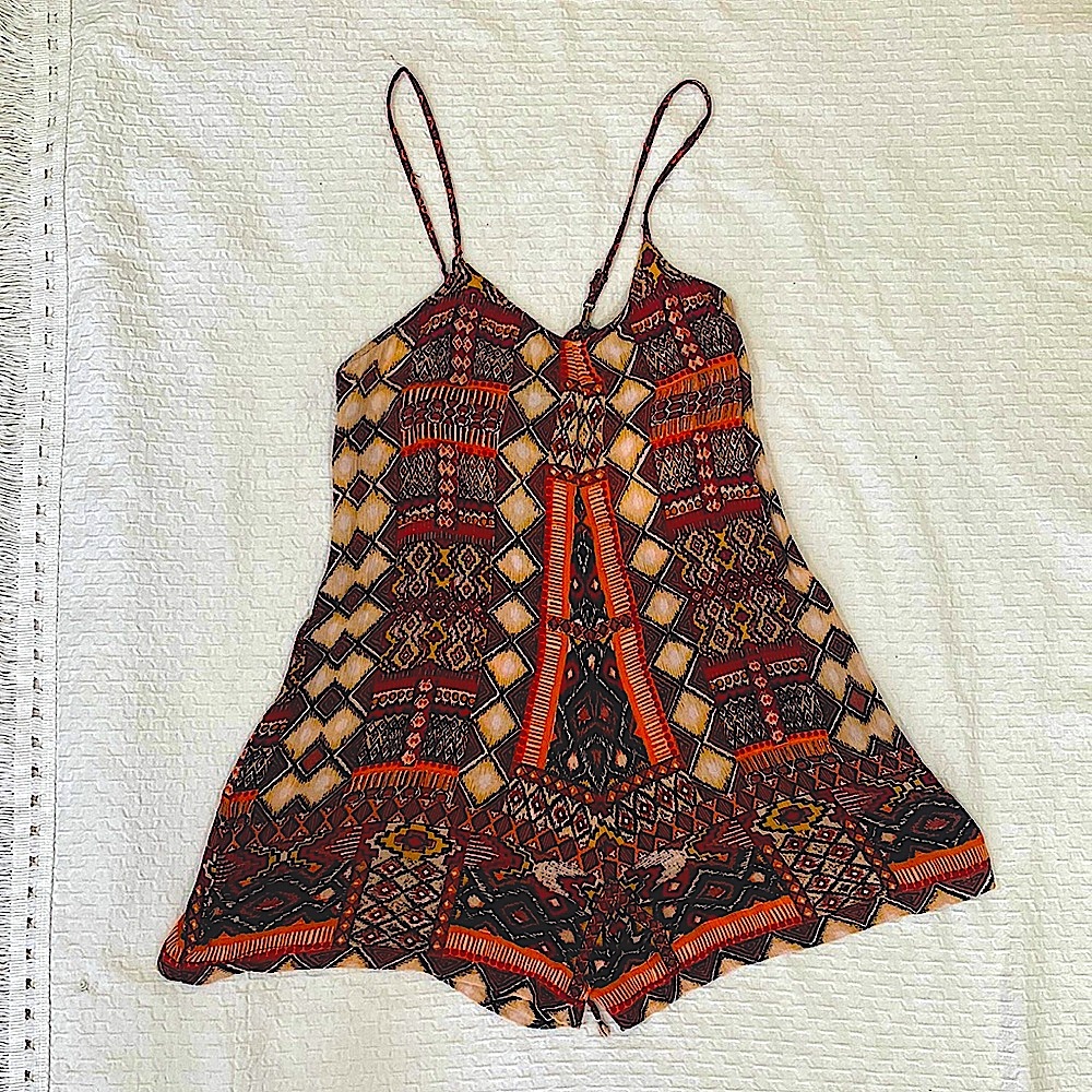 Angie Romper 💛🔥 Large Excellent Condition 👍